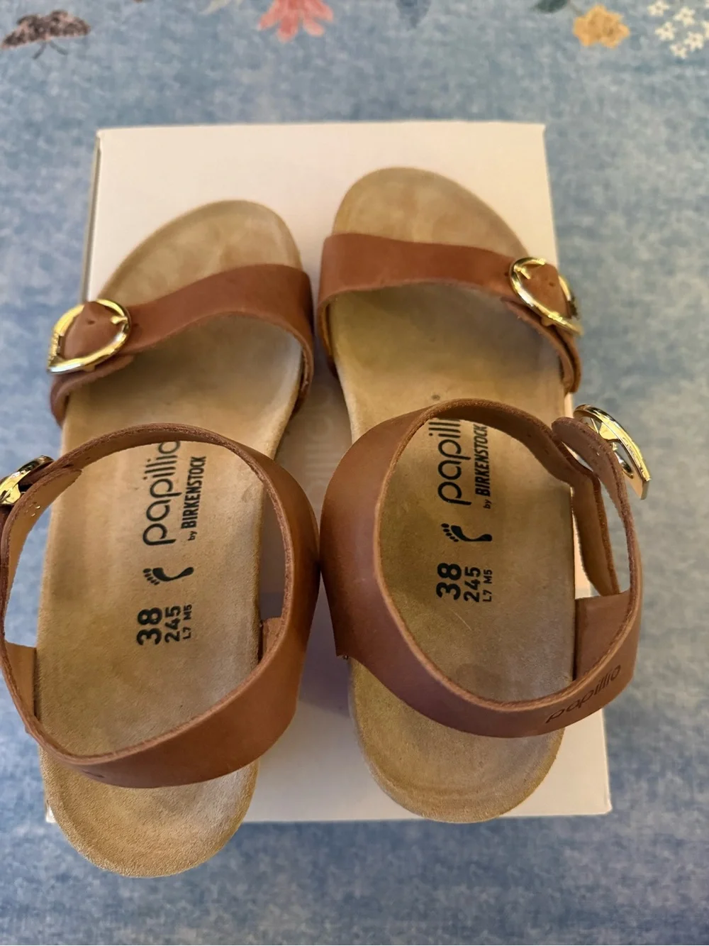 NWT Birkenstock Soley Wedge Sandal in Cognac Brown with Gold Buckles